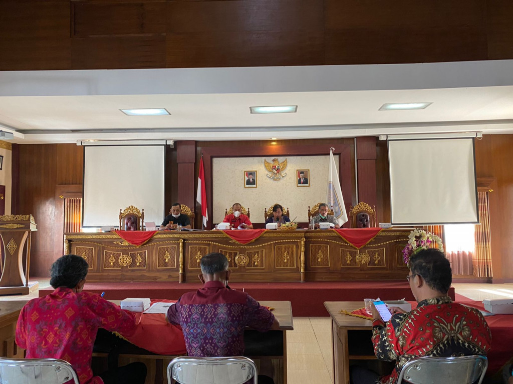 Rapat Akhir Tahun 2021 BUMDES Surya Sedana Sejahtera Desa Petang